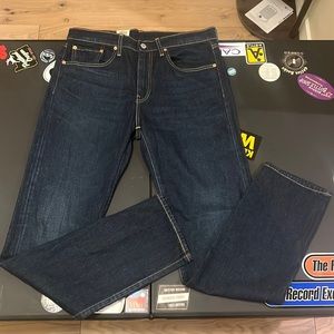 Levi’s Premium® 502™ Regular Taper Jeans W32 L34